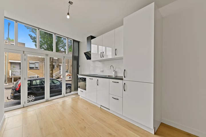 Foto 12 van Vlaardingerstraat 19-A