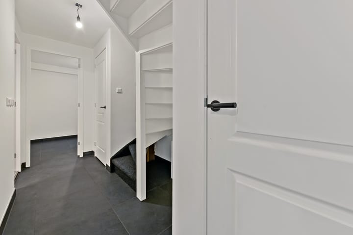 Foto 14 van Vlaardingerstraat 19-A