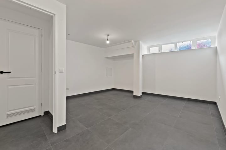 Foto 23 van Vlaardingerstraat 19-A