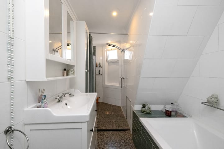 Foto 20 van Capadosestraat 322