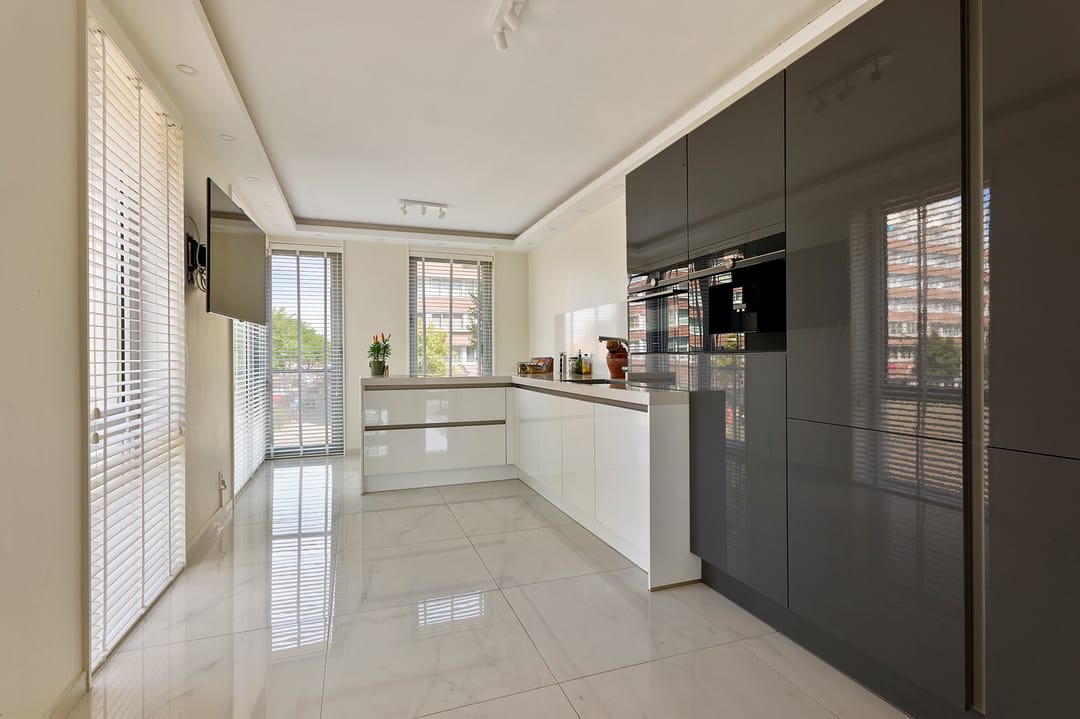 Photo 11 of Pieter Calandlaan 895