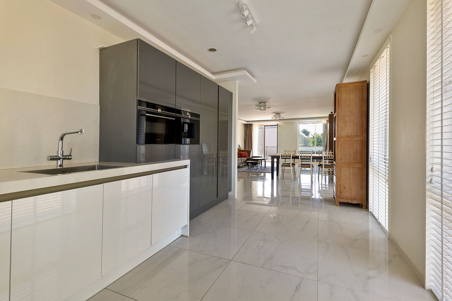 Photo 14 of Pieter Calandlaan 895