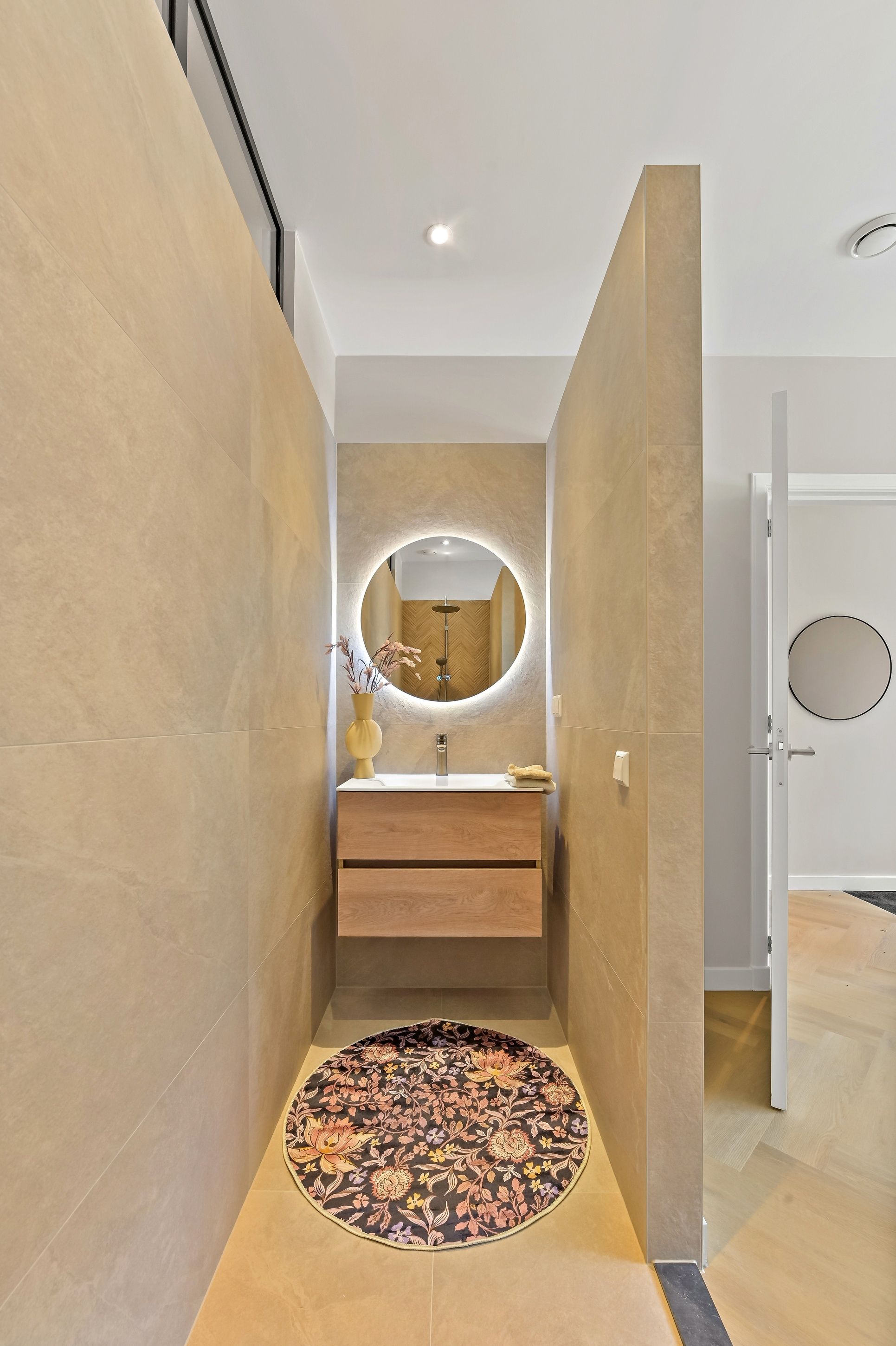 Photo 21 of Dahliastraat 42