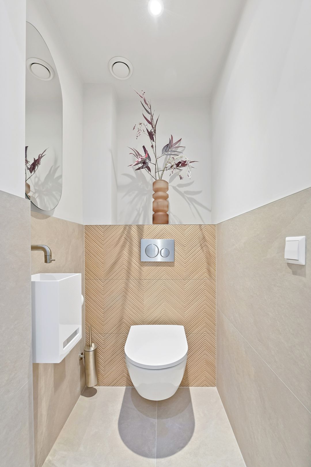 Photo 22 of Dahliastraat 42