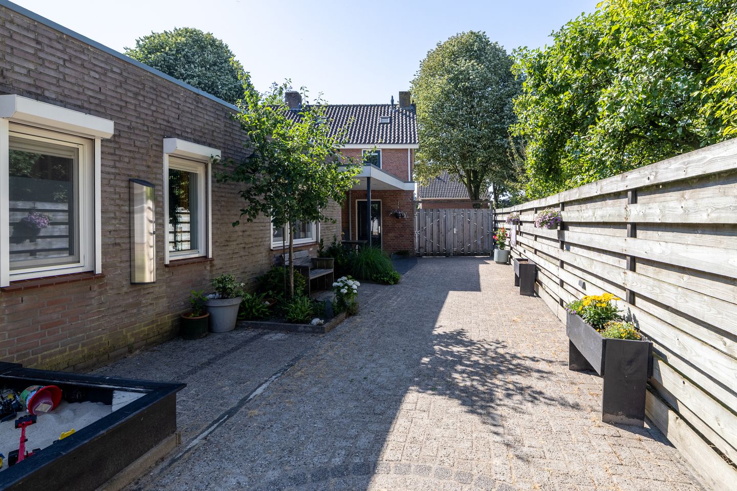 Foto 40 van Broekstraat 13