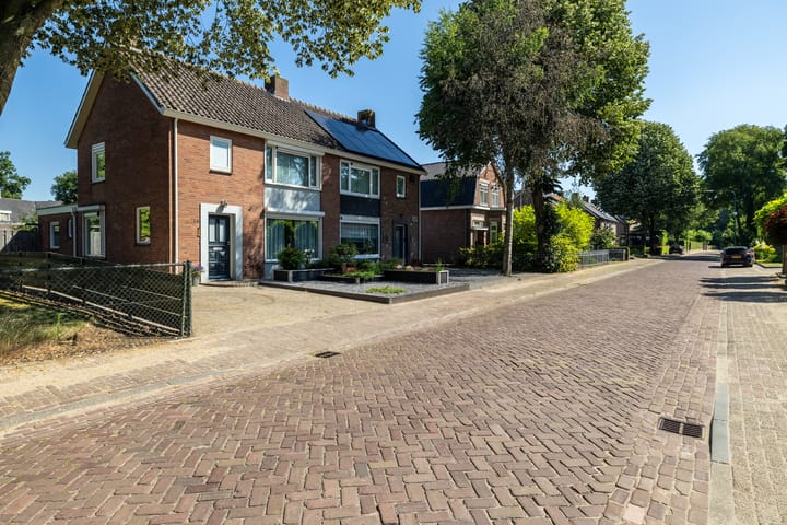 Foto 48 van Broekstraat 13