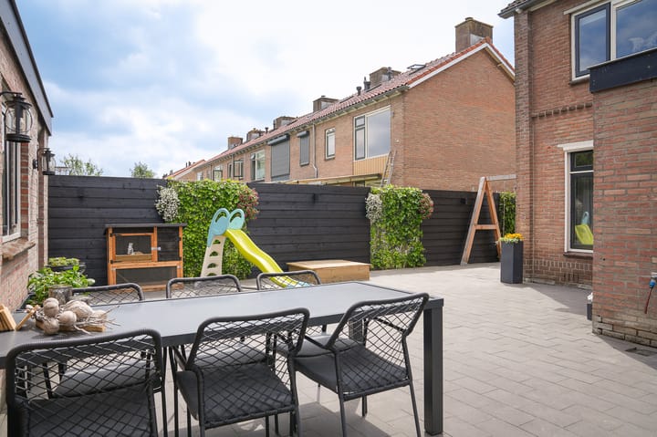 Foto 27 van Lijsterbesstraat 55