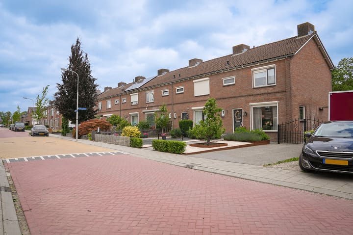 Foto 31 van Lijsterbesstraat 55