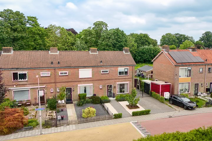 Foto 33 van Lijsterbesstraat 55