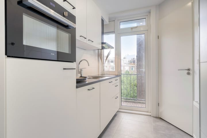 Foto 28 van Rösener Manzstraat 153-C