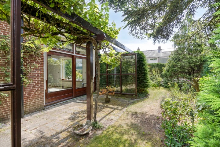 Foto 30 van Van de Veldelaan 966