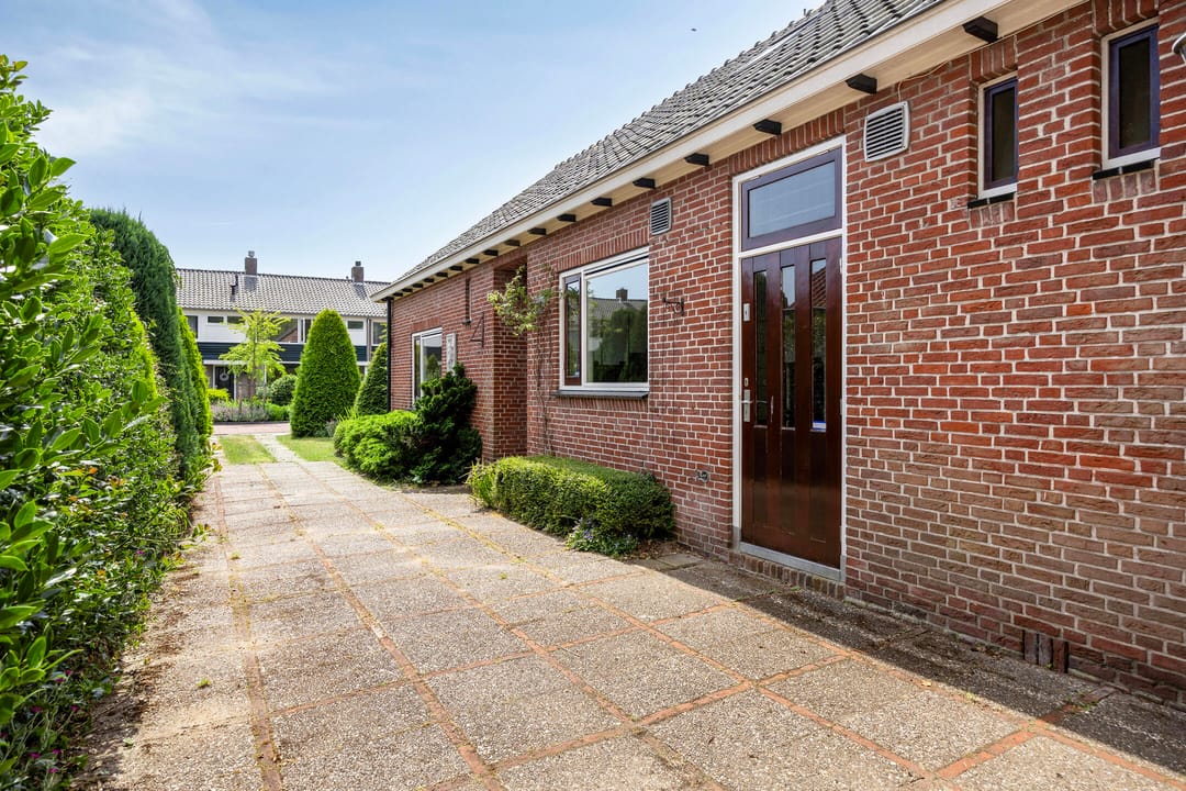 Foto 32 van Van de Veldelaan 966