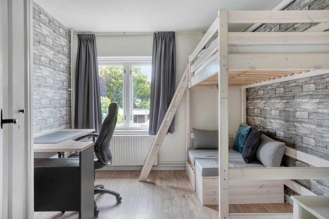 Photo 17 of Spoorlaan 30