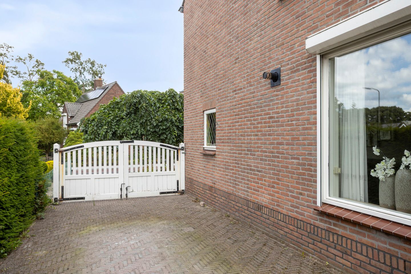 Photo 35 of Spoorlaan 30