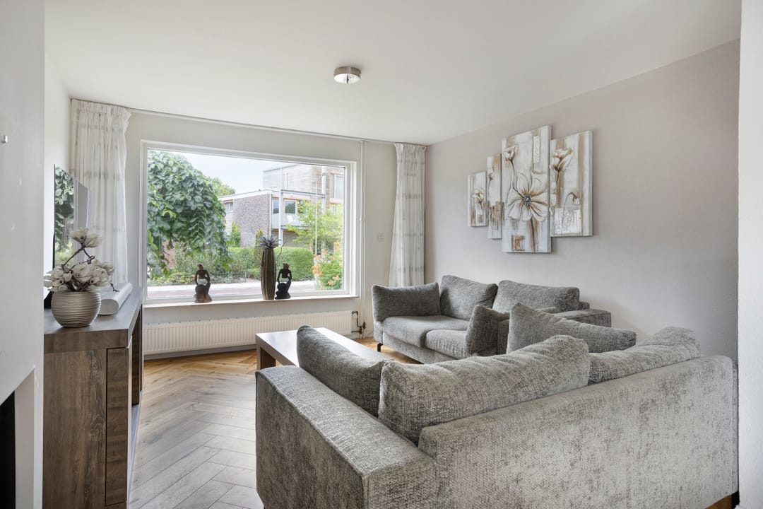 Photo 2 of Spoorlaan 30