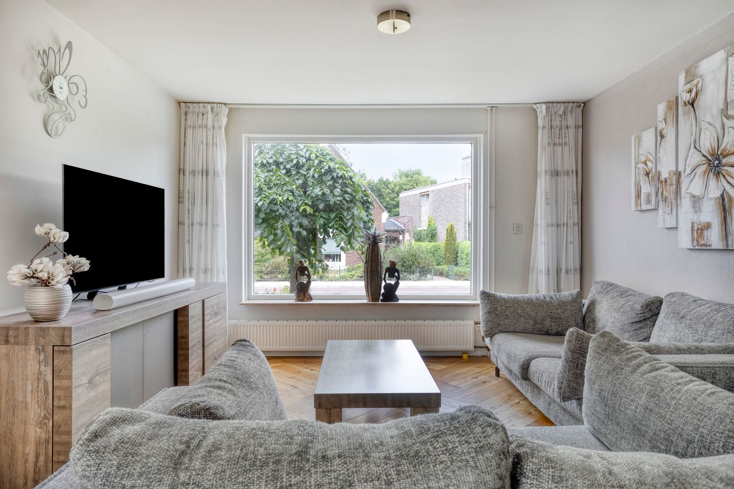 Photo 4 of Spoorlaan 30