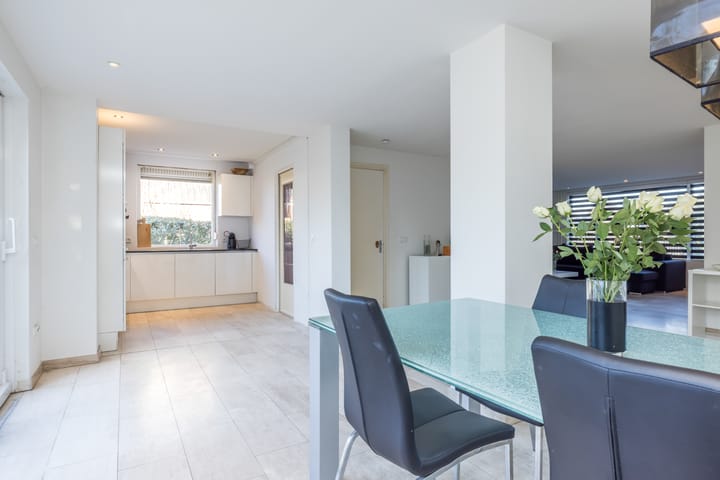 Photo 17 of Voskuilenweg 28