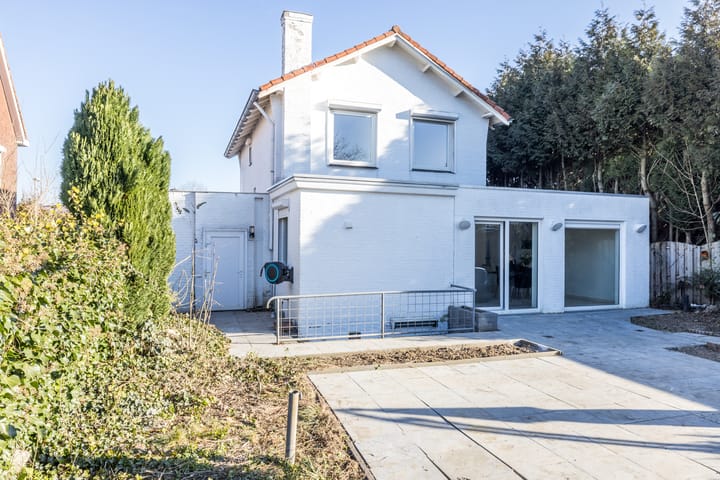 Photo 32 of Voskuilenweg 28