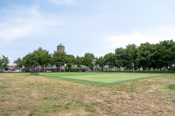 Photo 32 of Hertog Jan I-straat 1