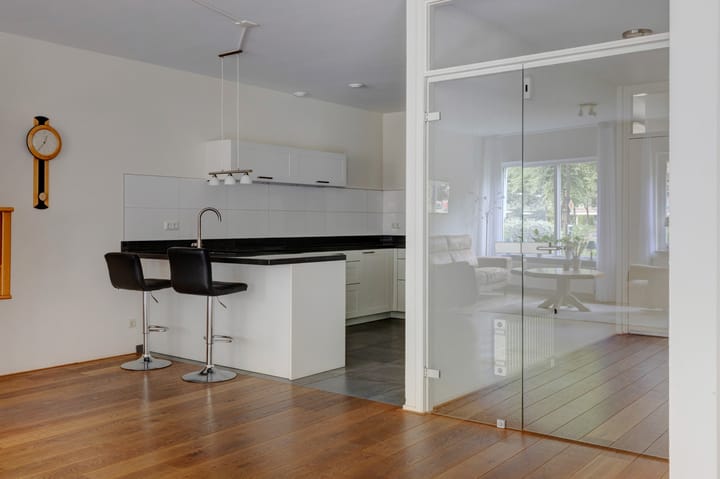 Foto 20 van Burgemeester Des Tombeplein 3