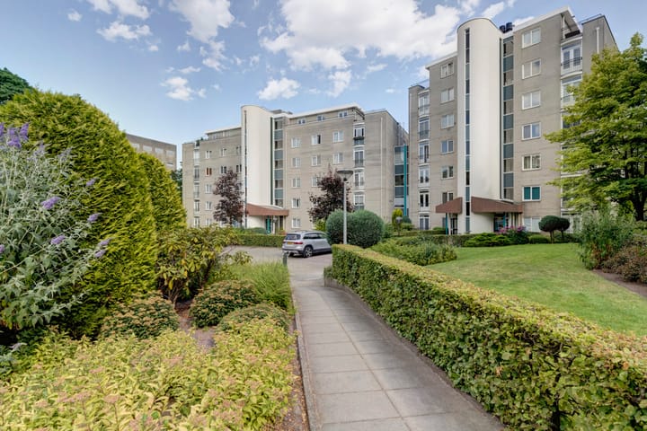 Foto 45 van Burgemeester Des Tombeplein 3