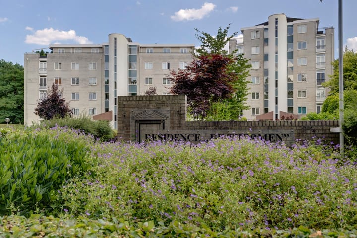 Foto 53 van Burgemeester Des Tombeplein 3