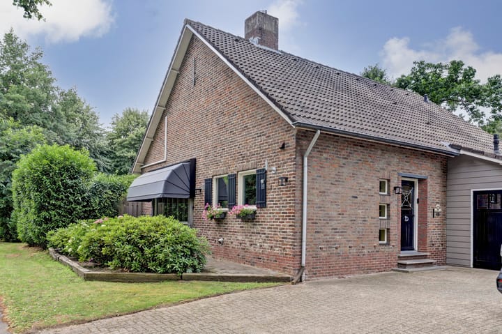 Foto 68 van Napoleonsbaan Zuid 48