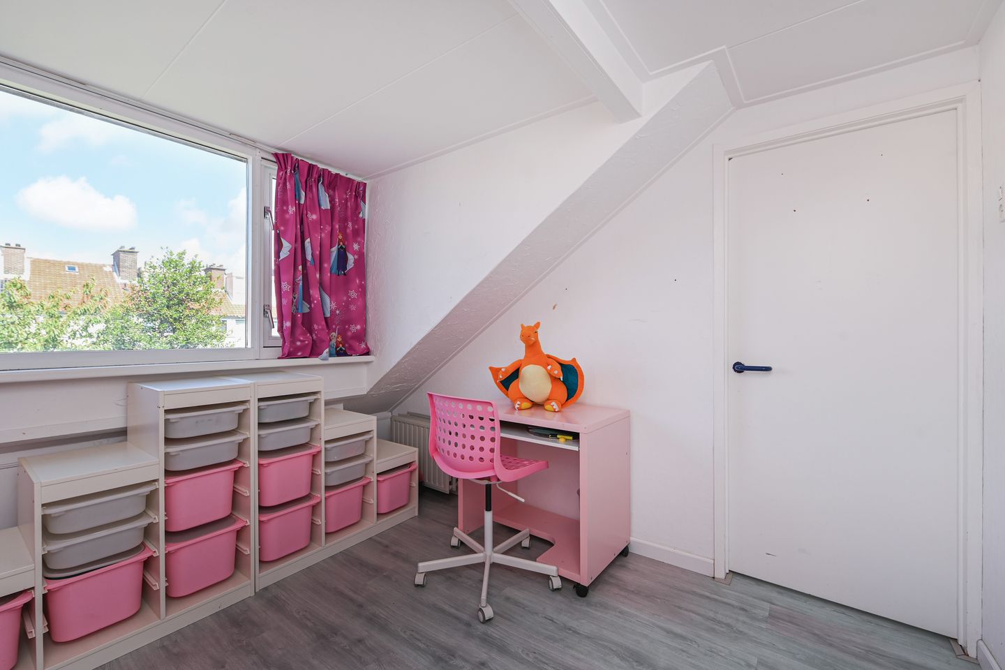 Photo 19 of Huisduinenstraat 48