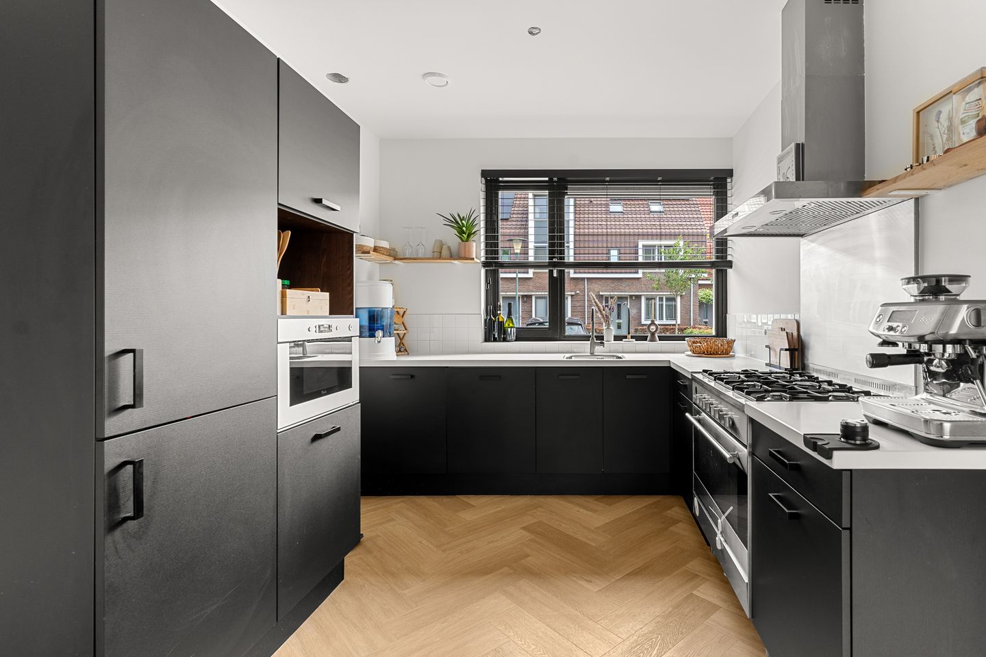 Foto 10 van Buurmeester 16