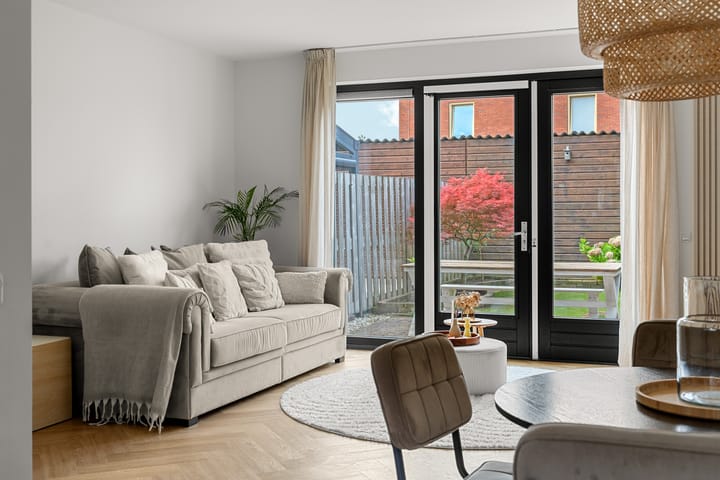 Foto 14 van Buurmeester 16