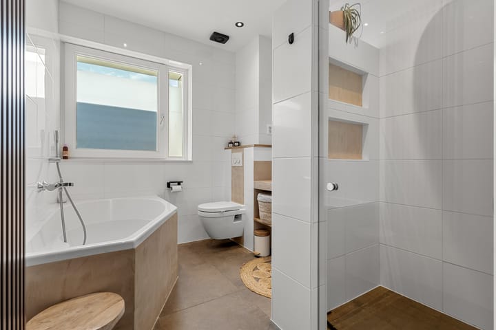 Foto 24 van Buurmeester 16