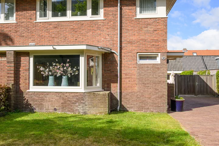 Foto 4 van dr. Abraham Kuyperlaan 36