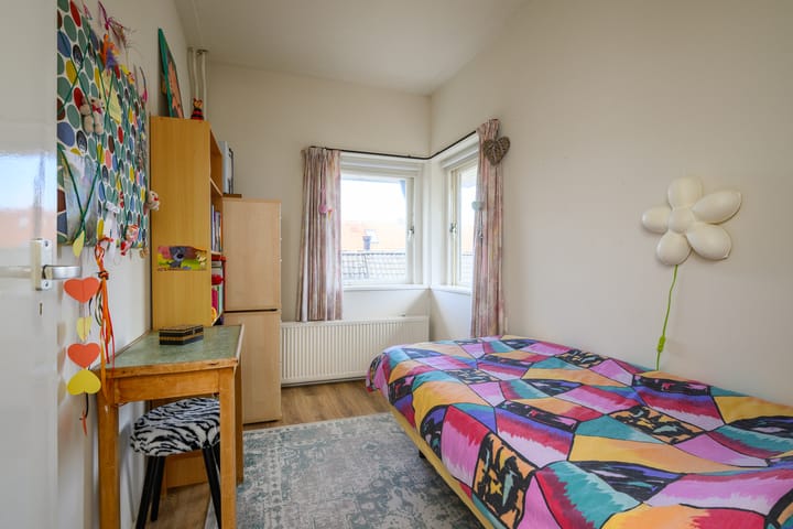 Photo 45 of dr. Abraham Kuyperlaan 36