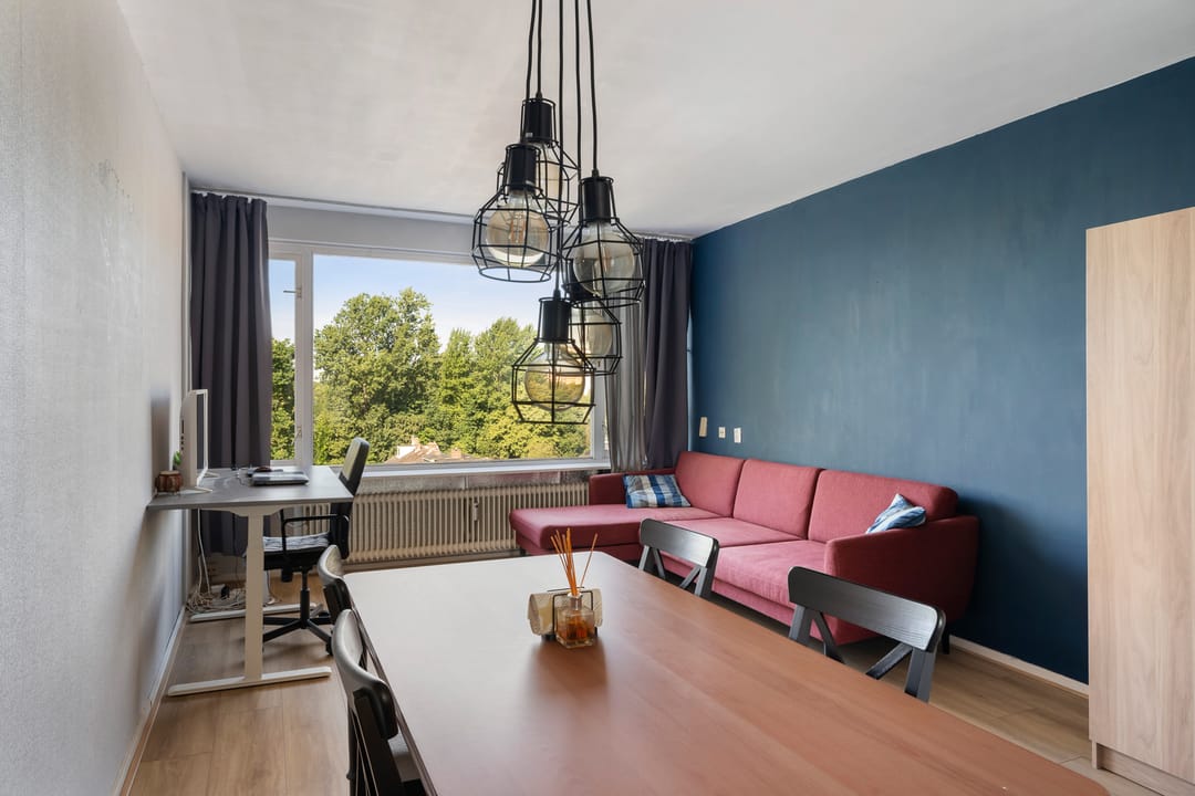 Foto 2 van Van der Helmstraat 448