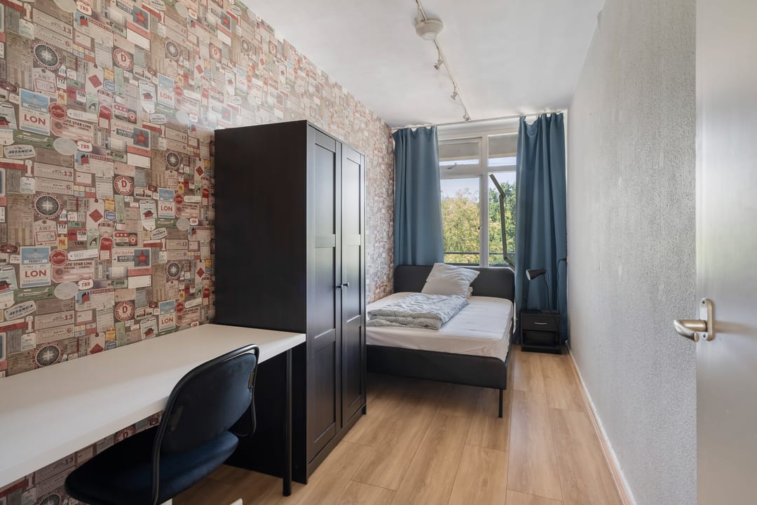 Foto 17 van Van der Helmstraat 448