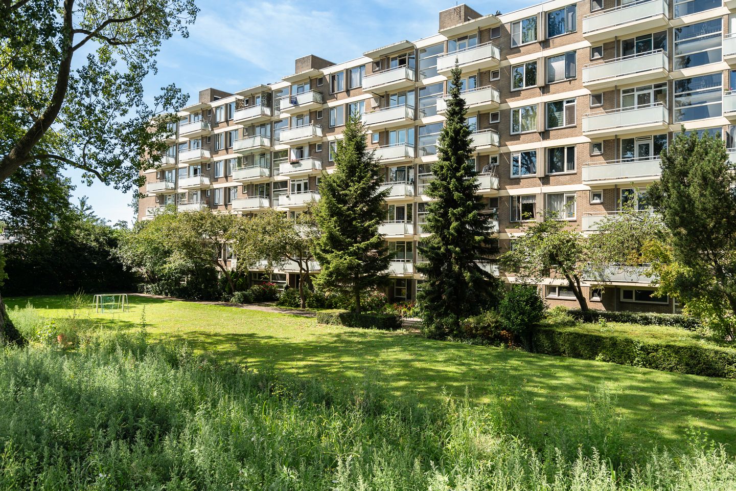 Foto 35 van Van der Helmstraat 448