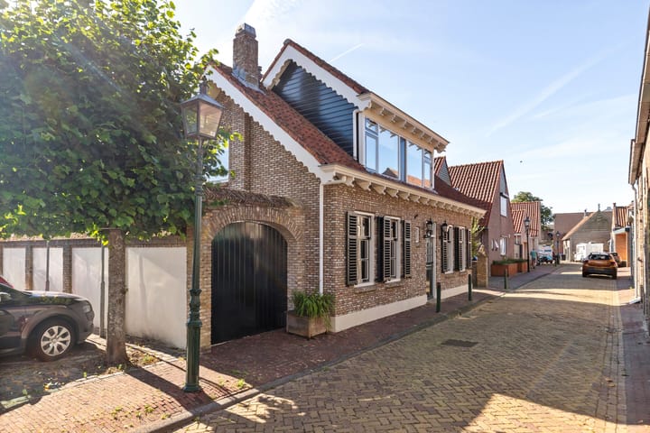 Oostelijke Achterweg 6