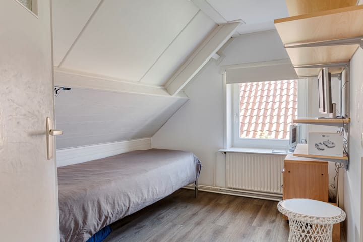 Foto 37 van Oostelijke Achterweg 6