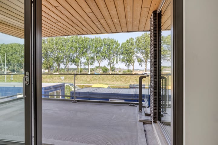 Foto 15 van Oosthavendijk 128