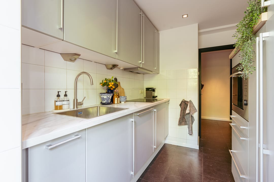 Photo 13 of Van Nijenrodeweg 618