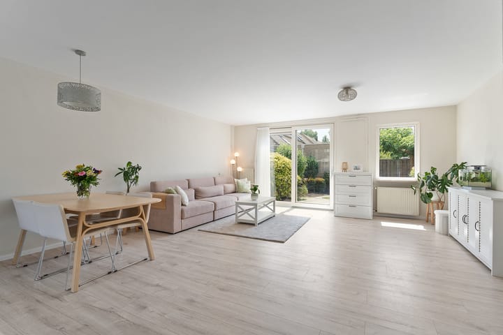 Foto 8 van Lotusbloemweg 110