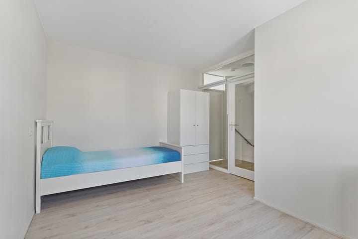 Foto 23 van Lotusbloemweg 110