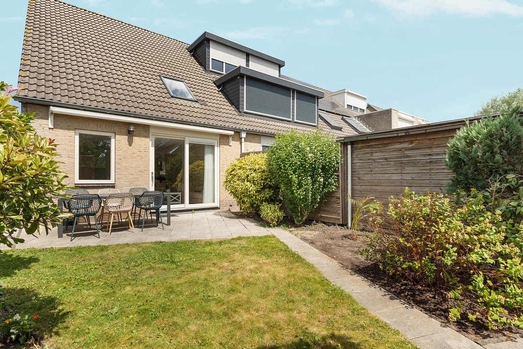 Foto 37 van Lotusbloemweg 110