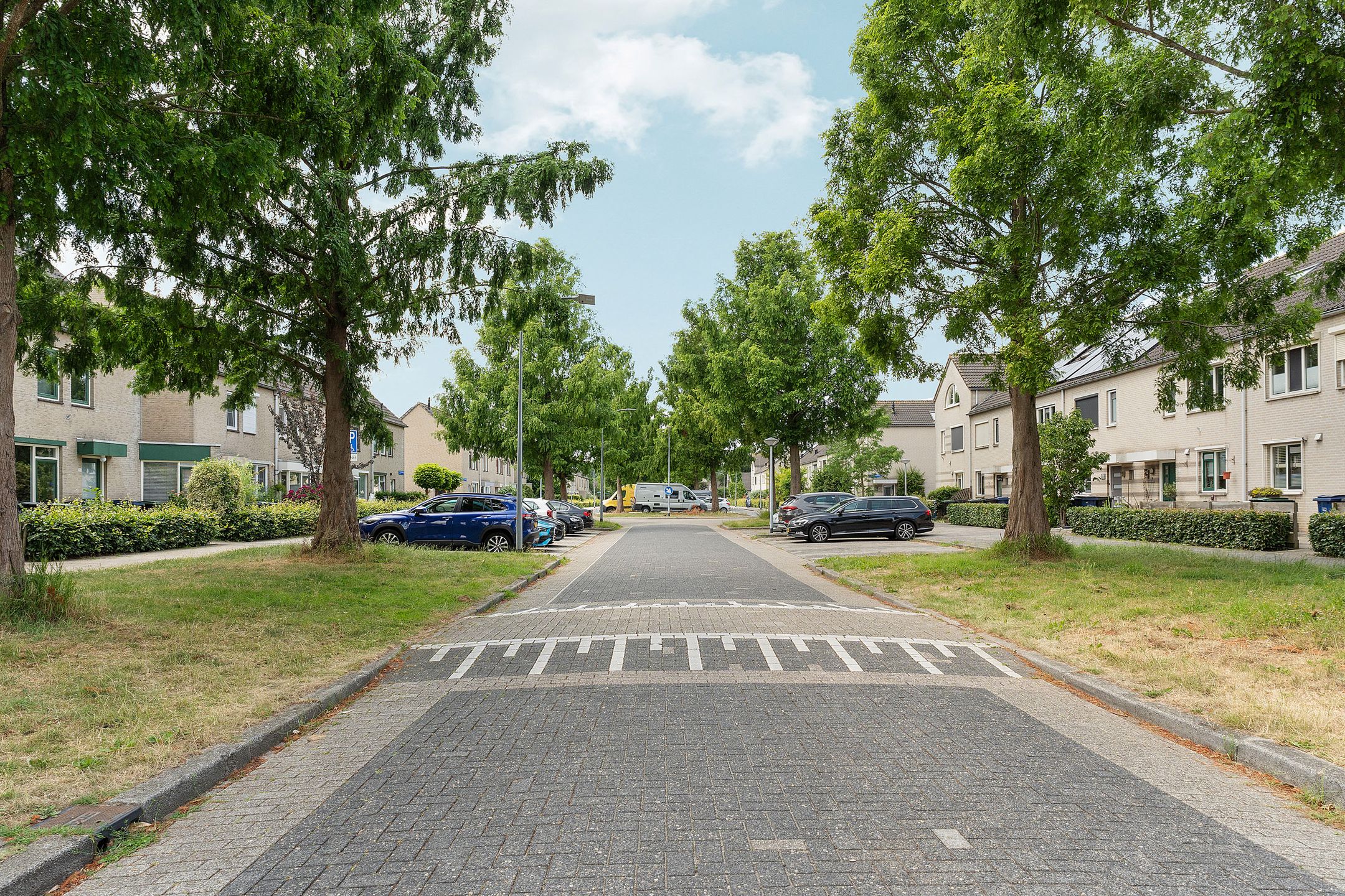 Foto 39 van Lotusbloemweg 110