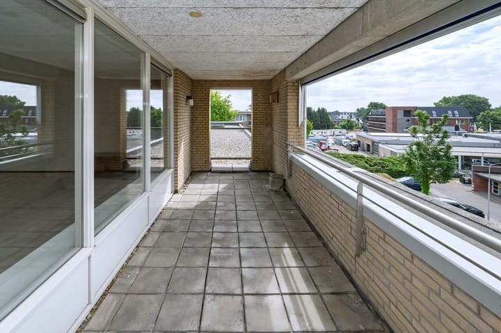 Foto 3 van Bernstein 52