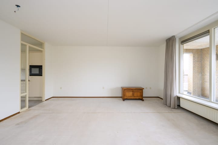 Foto 6 van Bernstein 52