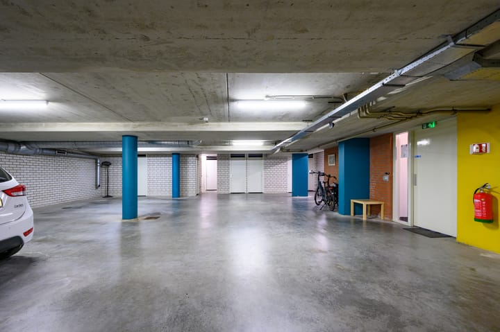 Foto 18 van Bernstein 52