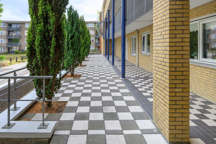 Foto 22 van Bernstein 52