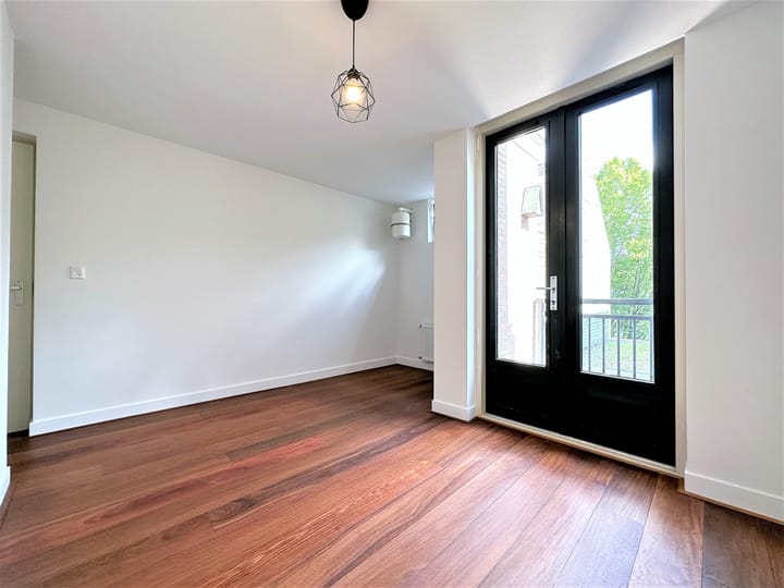 Foto 11 van Czaar Peterstraat 72-F