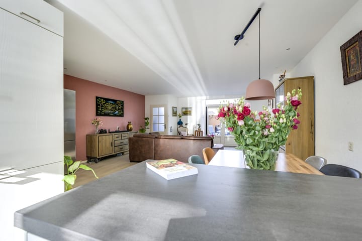 Foto 23 van Prins Johan Frisostraat 6